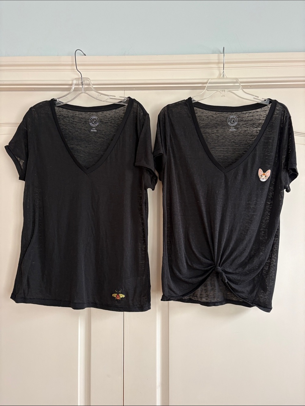 Urban Outfitters Black V-Neck Short Sleeve Tee Duo with custom Patches size